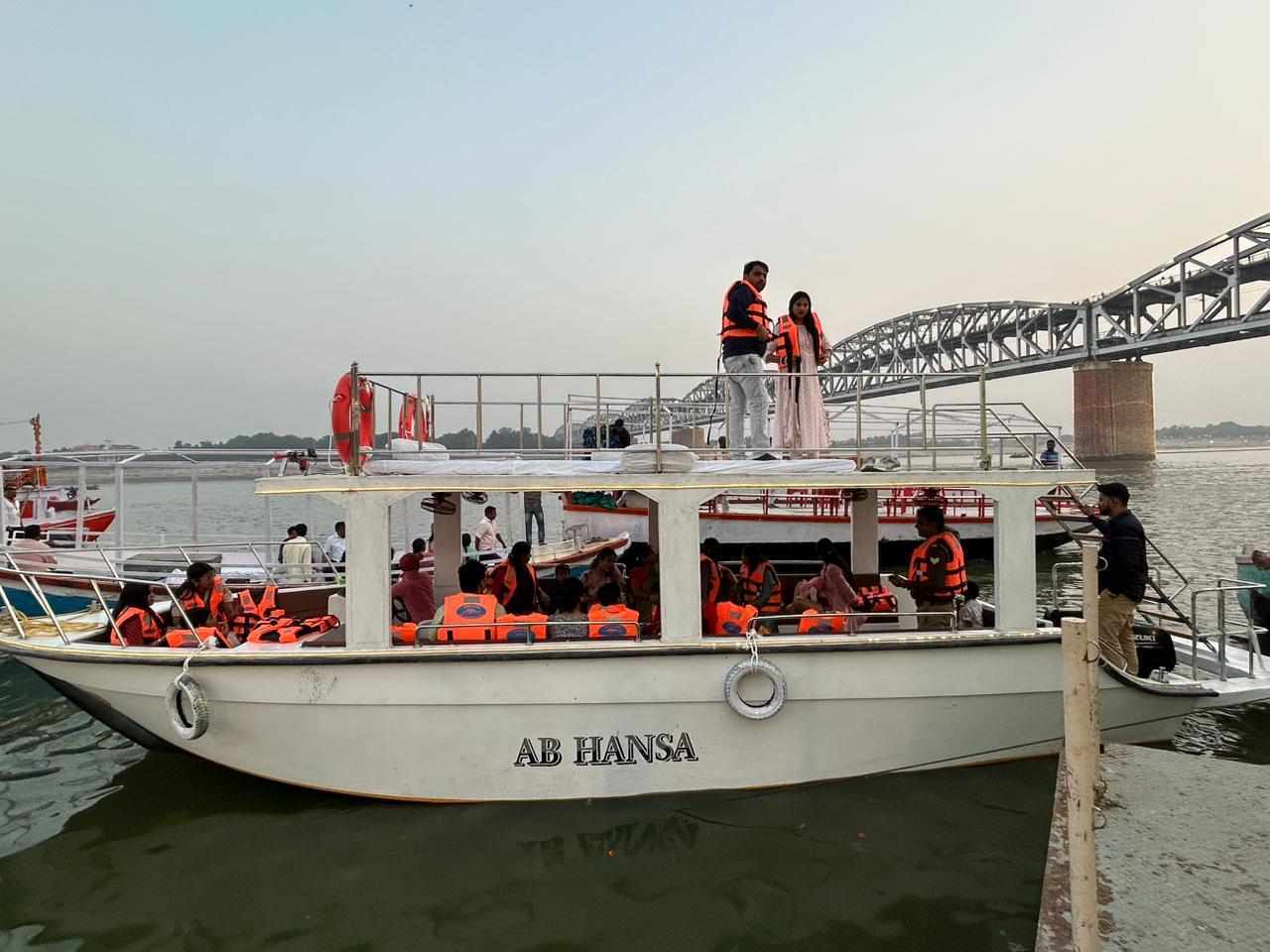 Ganga Aarti and Boat Ride Service Icon